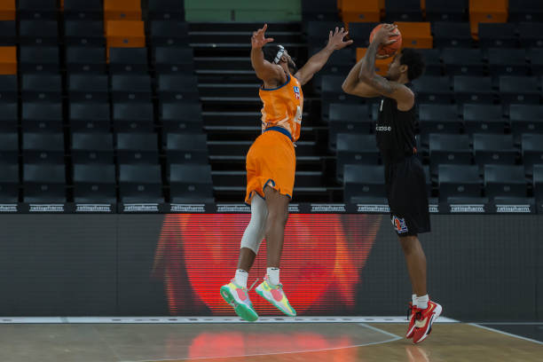 定的中场之 定的中场之