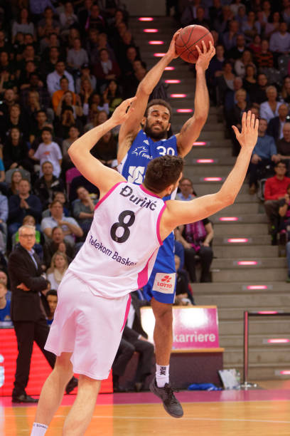 联赛的表现 联赛的表现