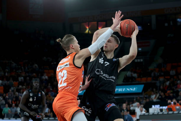 【NFL动态】海豚对首轮球员肯尼斯·格兰特的伤情并无担忧